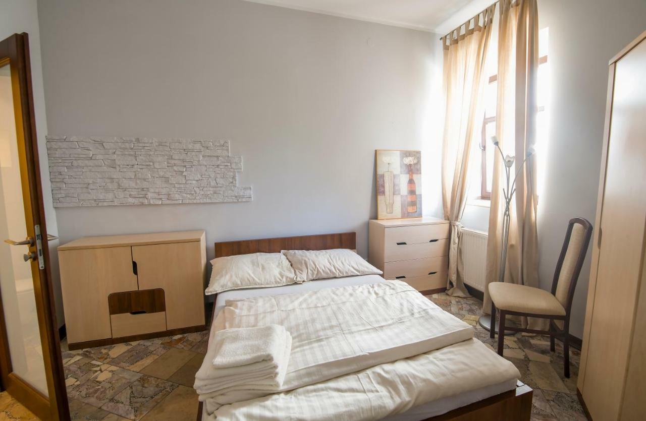 Apartamenty Na Warszawskiej سيرادز المظهر الخارجي الصورة