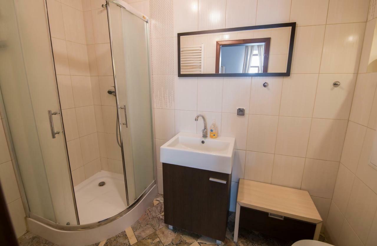 Apartamenty Na Warszawskiej سيرادز المظهر الخارجي الصورة